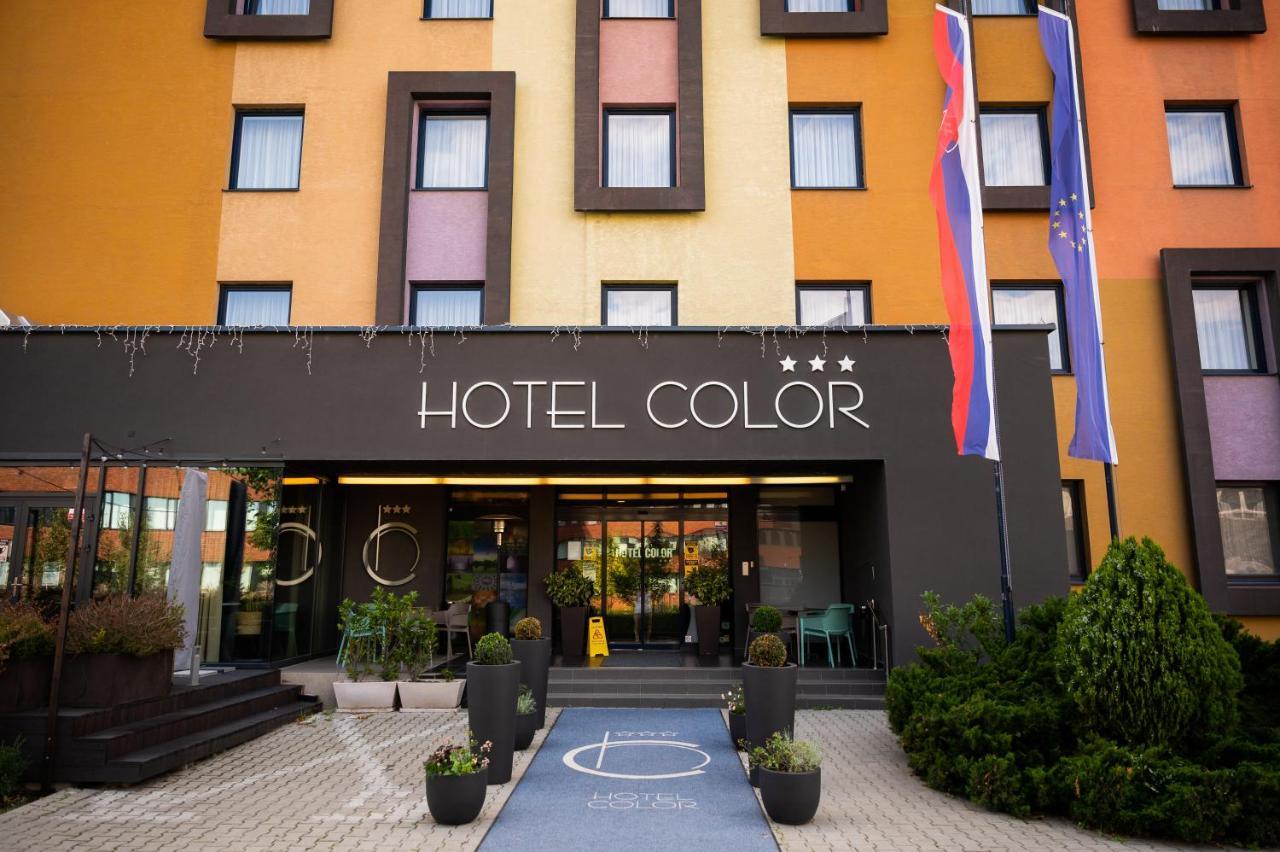 Hotel Color Братислава Экстерьер фото